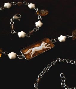 handpainted beaded autumn fox necklace/choker